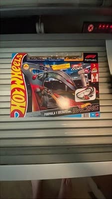 Hot Wheels Formula 1 Sprint Race Circuit - Thumbnail 2