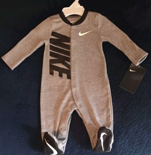 Nike Baby Boys Striped Footed Coverall Dark Gray Heather Sz 3M - NWT - Image 1
