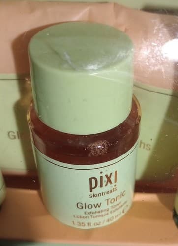 Pixi Beauty Skintreats Let’s Glow 4 Piece Mini Essentials Set with Zip Bag - NEW - Thumbnail 2