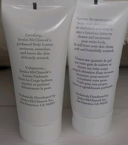 Jessica McClintock Luxury And Romance 3pc. Gift Set Perfume Lotion Body Wash - Thumbnail 4