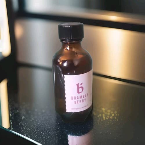 Bramble Berry Fragrance Oil Candy Cane 2 Oz Bottle. - Thumbnail 2