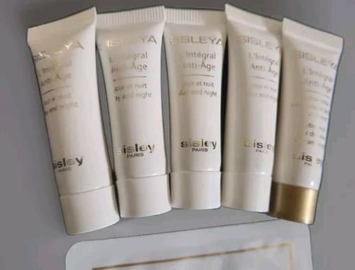 Sisley Sisleya L'Integral Anti-Age Day and Night Cream Deluxe Sample.13oz,4mlXs5 - Thumbnail 3