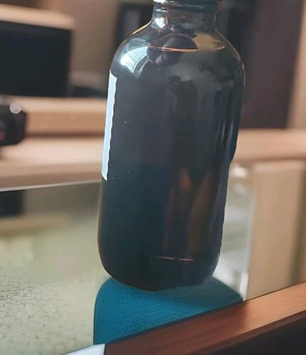 Bramble Berry Eucalyptus Essential Oil 3.5oz Bottle . - Thumbnail 3