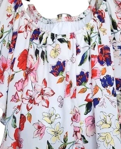 Rue21 Tops | Floral Top Size Lg"Multi Color". - Thumbnail 3