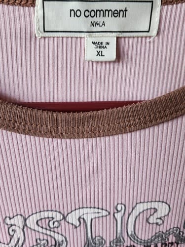 No Comment Women Pink/ Brown Short Sleeve T-Shirt X-Large. - Thumbnail 2