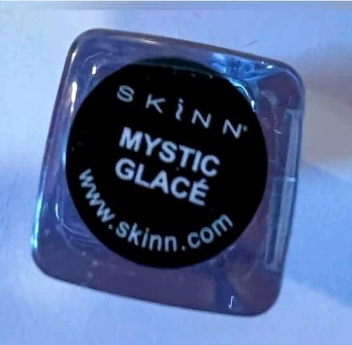 SKINN Flushed Twin Set Collagen Boost Lipstick & Wet Lips Gloss°Mystic Grace°. - Thumbnail 4
