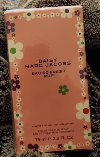 NEW 2022 Marc Jacobs Ever So Fresh EDP 2.5oz New In SEALED PACKING - Image 1