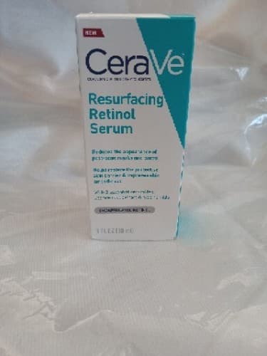 CeraVe Resurfacing Retinol Serum for Acne Marks/Scars Encapsulated Retinol 1oz - Image 1