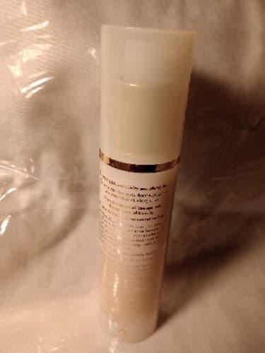 BeautiControl Nutri-Rich Instant Radiance Beauty Balm! 1.69 oz. - Thumbnail 2