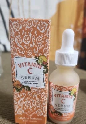 Lilyana Naturals Vitamin C Serum for Face, with Hyaluronic Acid & Vitamin E, 1oz - Image 1