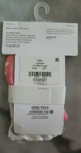 carters NWT newborn girls 3-pack mittens - Thumbnail 3