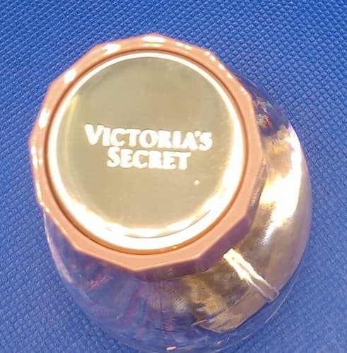 VICTORIA'S SECRET *BARE ROSE* EAU DE PARFUM 1.7oz - Thumbnail 4