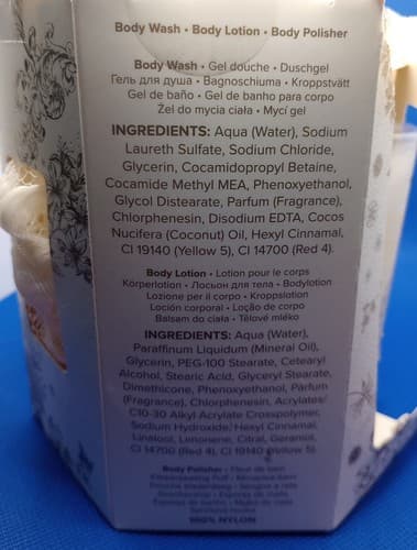 The Luxury Bathing CO Bergamot 3 Pc Travel Shower Gel Body Lotion Bath Gift Set - Thumbnail 4