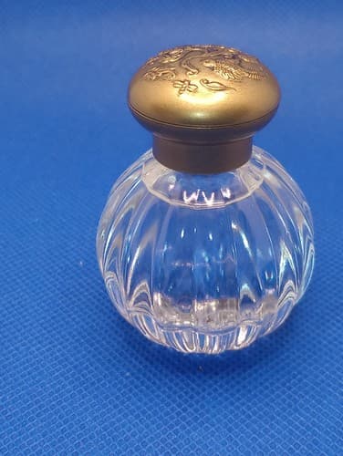 TOCCA Liliana Perfume .5oz/15ml Eau de Perfume New In Box. Fast Shipping. - Thumbnail 5