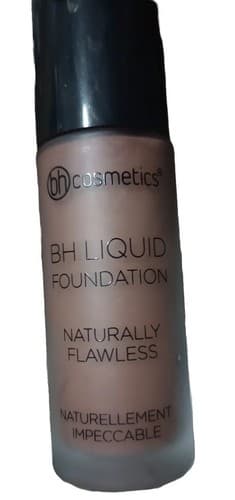 BH Cosmetics Liquid Foundation Naturally Flawless 231 Deep Ebony 1oz/30ml. - Thumbnail 2