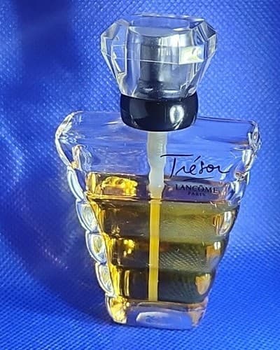 Vintage Lancome Tresor EDP Spray 1.0oz/30ml Discontinued "AUTHENTIC".Fast Ship. - Image 1
