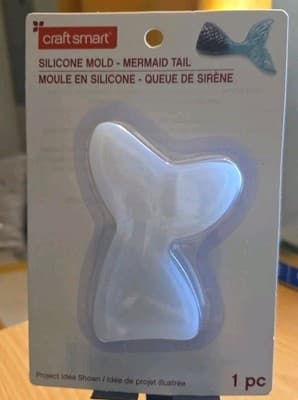 CraftSmart Mermaids Tail Silicone Mold 1pc. - Image 1