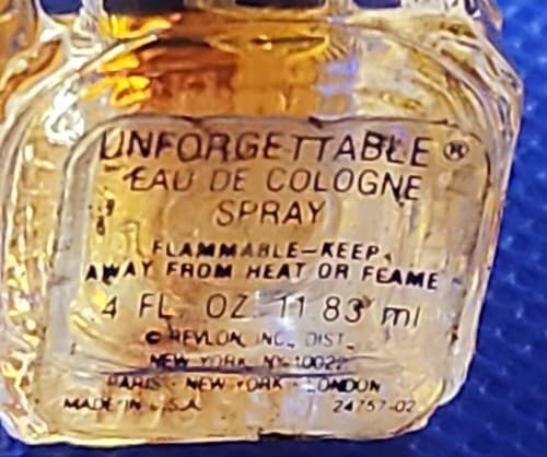 UNFORGETTABLE (REVLON) .4 fl.oz 11.8ml EDC Spray Miniature Women’s-Unbox-VINTAGE - Thumbnail 3