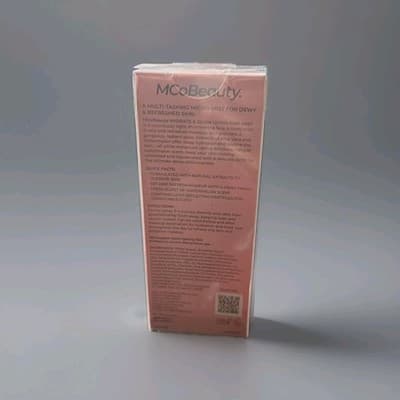 MCOBEAUTY HYDRATE & GLOW ULTRA-FINE MIST~SHIMMERING FACE AND BODY SETTING SPRAY! - Thumbnail 2