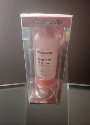 MCOBEAUTY HYDRATE & GLOW ULTRA-FINE MIST~SHIMMERING FACE AND BODY SETTING SPRAY! - Image 1