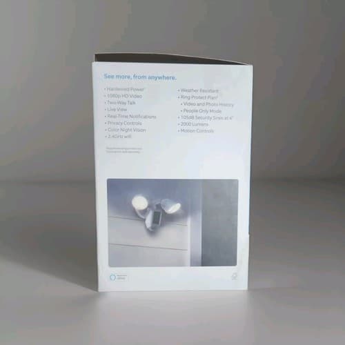Ring Floodlight Cam Wired Pro w/ Birds Eye View 3D Motion Detection White. - Thumbnail 2