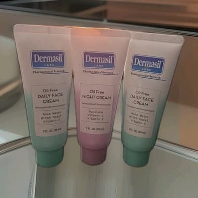 Set of DERMASIL Skin Cream 2 Day & 1 Night Oil free 2oz each, Sealed. - Image 1