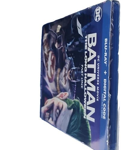 Batman: The Long Halloween Part One (Blu-ray+Digital) 💿New Sealed - Thumbnail 3