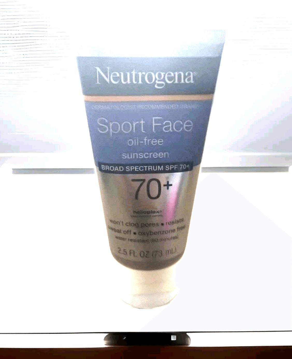 Neutrogena Sport Face Oil Free Sunscreen SPF 70+ 2.5oz / 73ml - Image 1