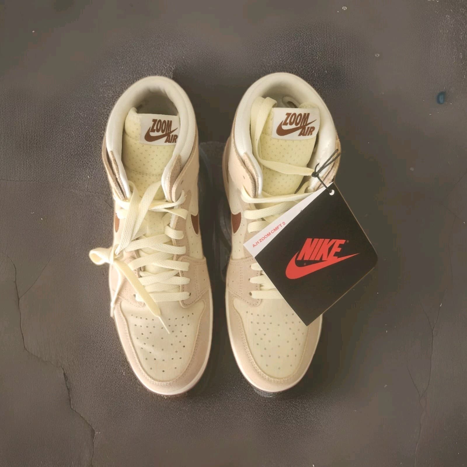 Nike Air Jordan 1 Zoom CMFT 2 Sail Legend Coffee Fossil DV1307-120 sz 10 Men's - Thumbnail 2