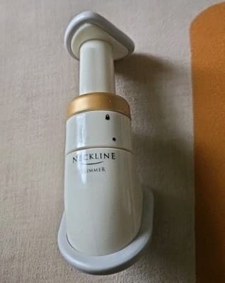 PY Hammacher Two Minute Chin Neck Toner Exerciser Neckline Trainer Slimmer - Thumbnail 5