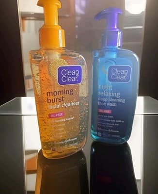 Clean & Clear Morning Burst Oil-Free Gentle Daily Face Wash& Night Wash 8oz.ea. - Image 1