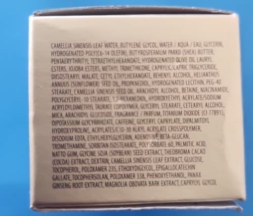 AMOREPACIFIC Time Response Eye Reserve Creme Sample Size 0.1 fl oz/3 ml - Thumbnail 4