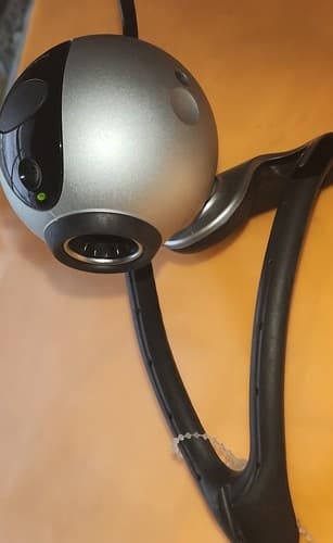 Logitech V-UT16 Quickcam Pro Webcam Tested N231. - Thumbnail 5