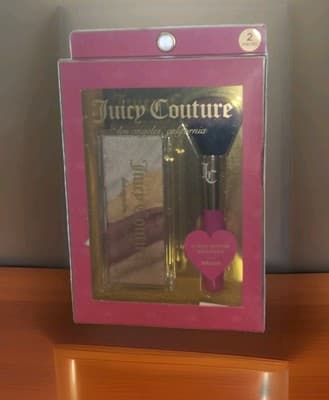 Juicy Couture 2pc Deluxe Makeup Set Highlighter Bronzer & Brush. Same Day Ship. - Image 1