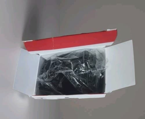 Mueller Sports Adjustable Back Brace Support- Universal Lifting Belt -Black OSFM - Thumbnail 5