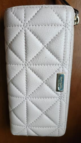 Beautiful Kate Spade, Light Pink Zip-Around Faux Leather Wristlet Wallet . Large - Thumbnail 2