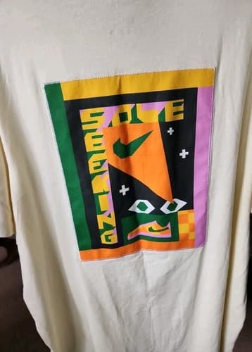 The NIKE Logo Tee Size XXL. Beige With Multi Color Graphic. New - Thumbnail 2