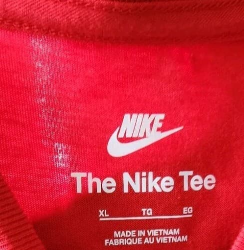 Nike Kids Dri-Fit Red Graphic T-Shirt Sz.XLg, NEW FD 3964-657. NWT. - Thumbnail 3