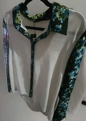 Women's Tweed-Trim Button-Front Shirt Blue/Green Flowers Size Medium. - Thumbnail 9