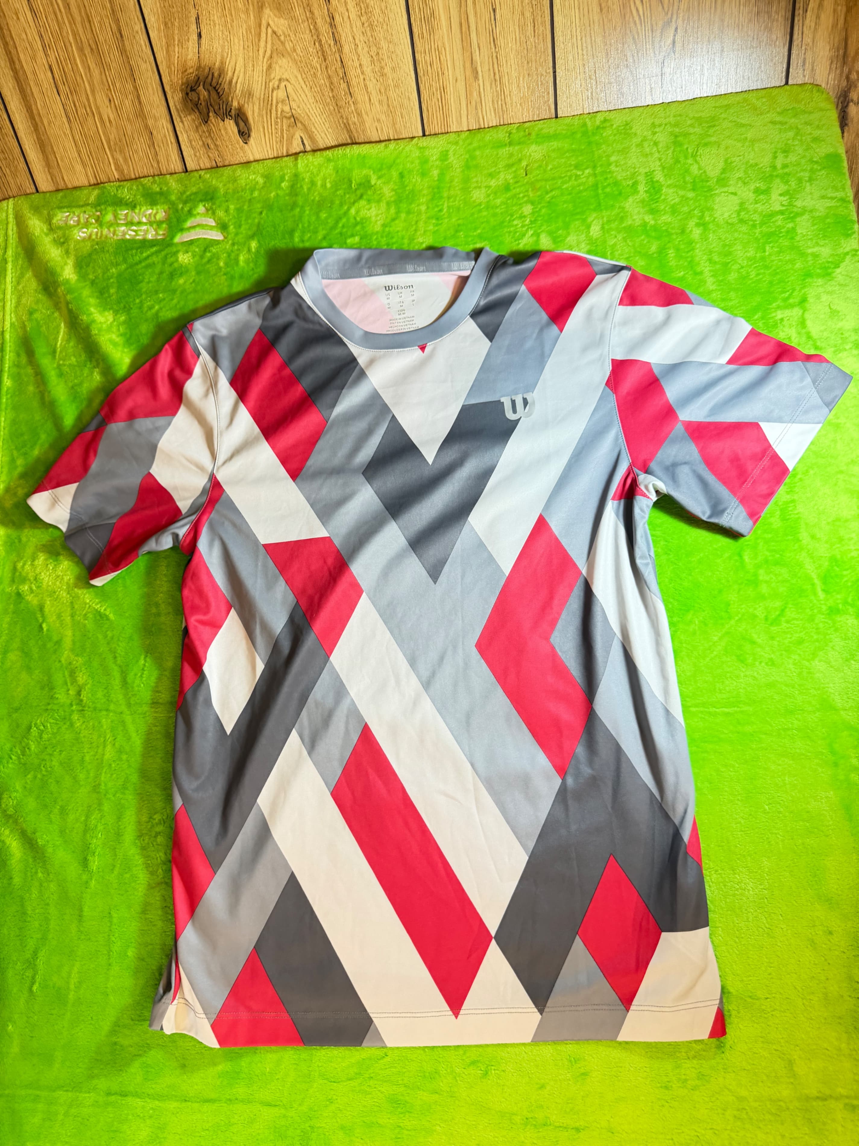 Wilson Men's Athletic Shirt, Size Large, Red/Gray Geometric Pattern - Image 1