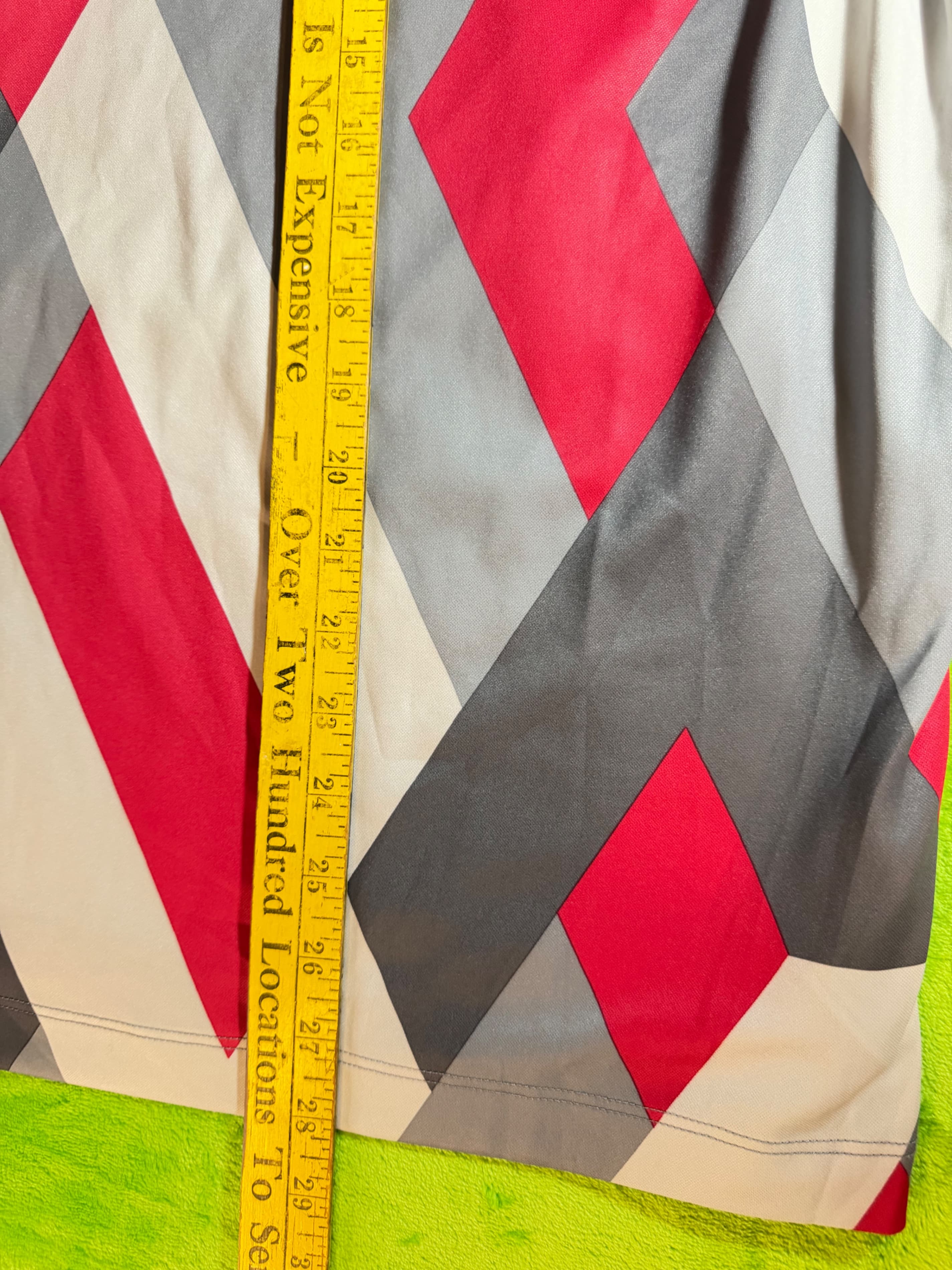 Wilson Men's Athletic Shirt, Size Large, Red/Gray Geometric Pattern - Thumbnail 7