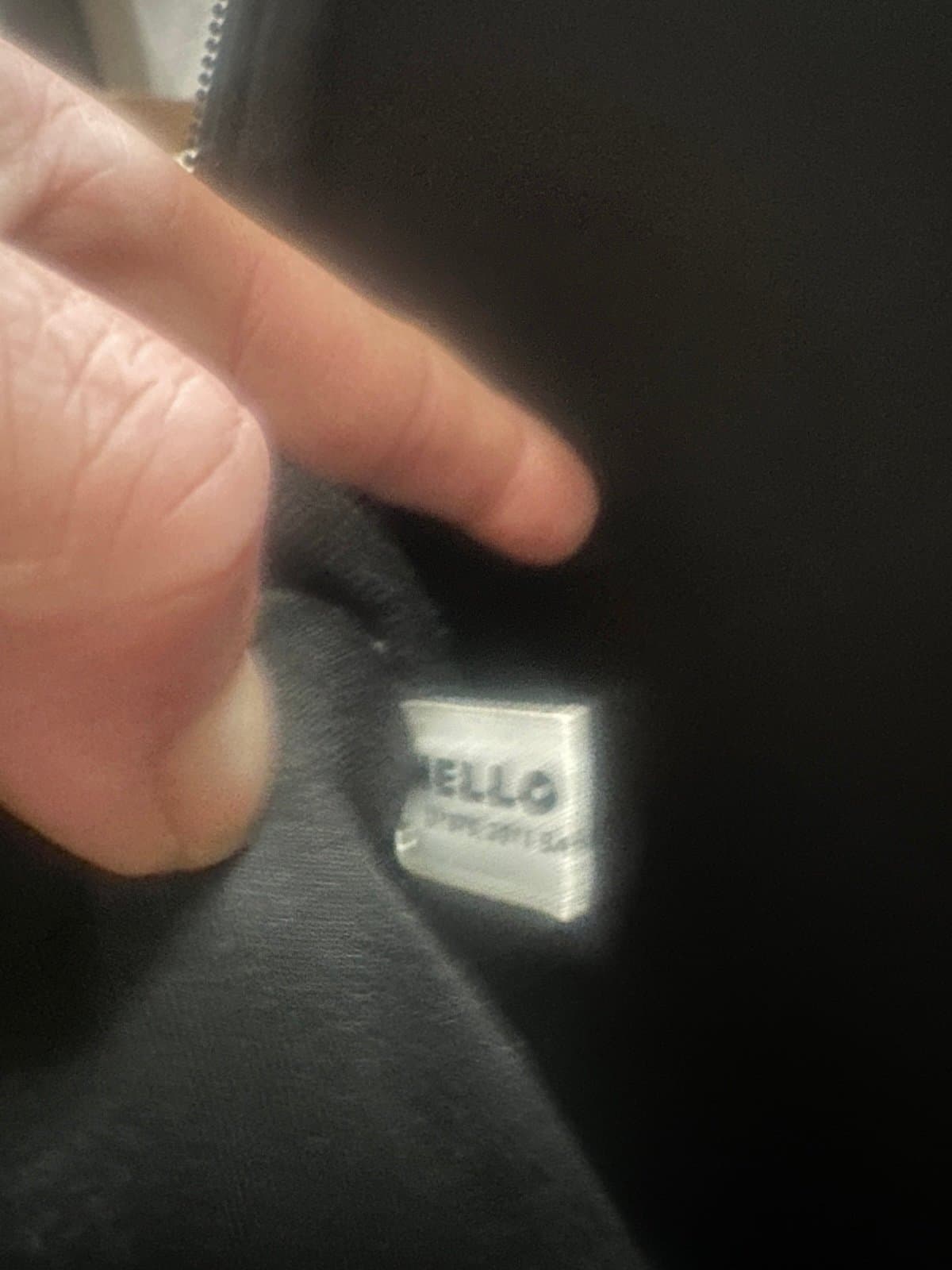 Hello Kitty Laptop Sleeve Black/Pink Original not used - Thumbnail 5