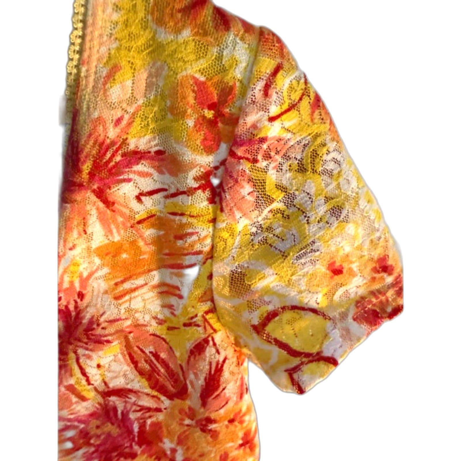 Floral Blouse – Lightweight, Feminine, Casual Chic Top, Mesh - Thumbnail 5