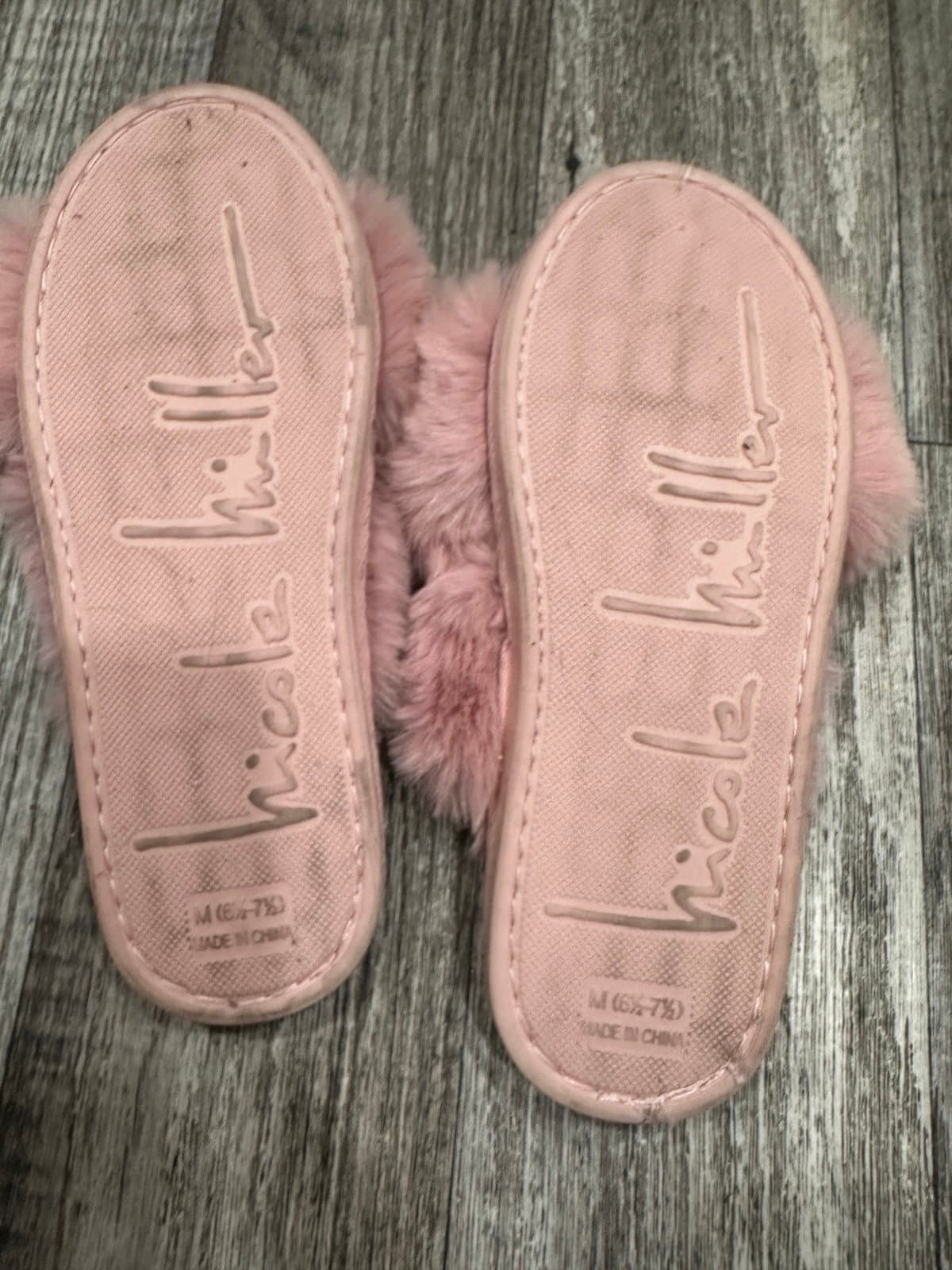 NWT Nicole Miller New York Pink Furry Bedroom Slippers - Thumbnail 6