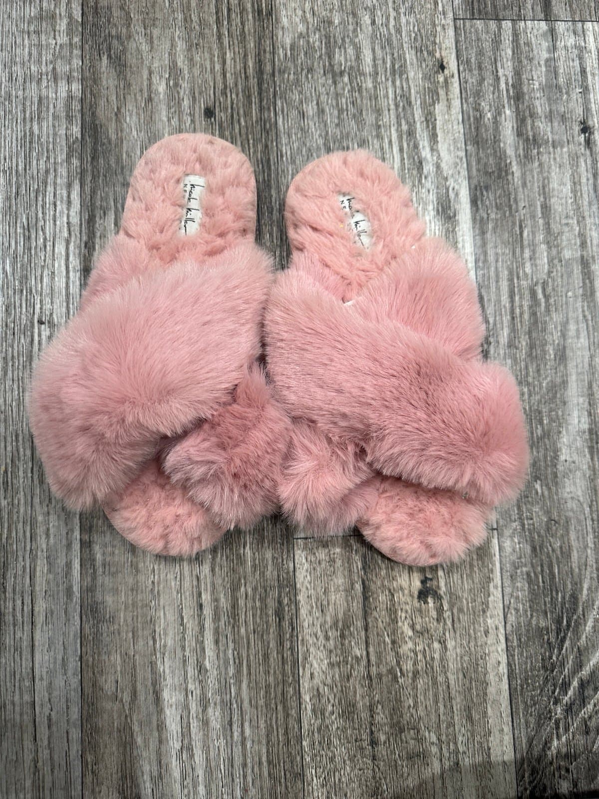 NWT Nicole Miller New York Pink Furry Bedroom Slippers - Image 1