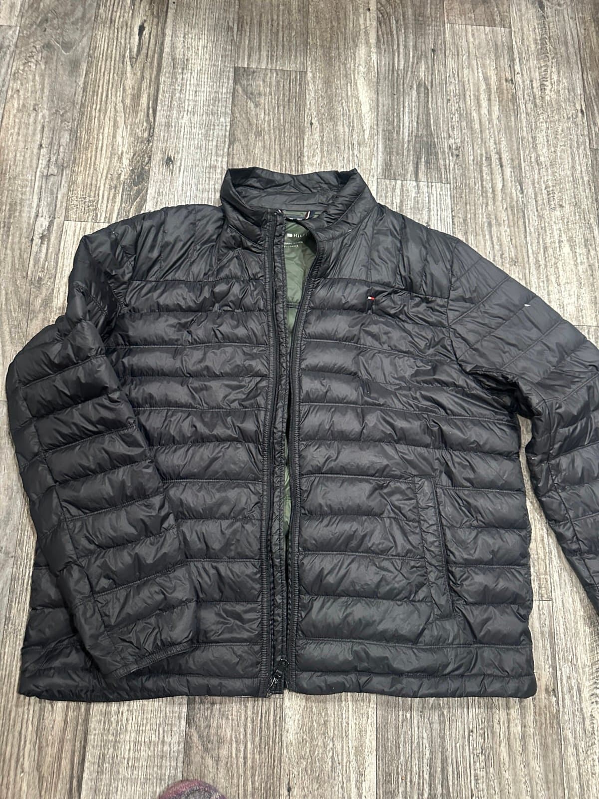 Tommy Hilfiger Men's Packable Down Quilted Puffer Jacket - Image 1