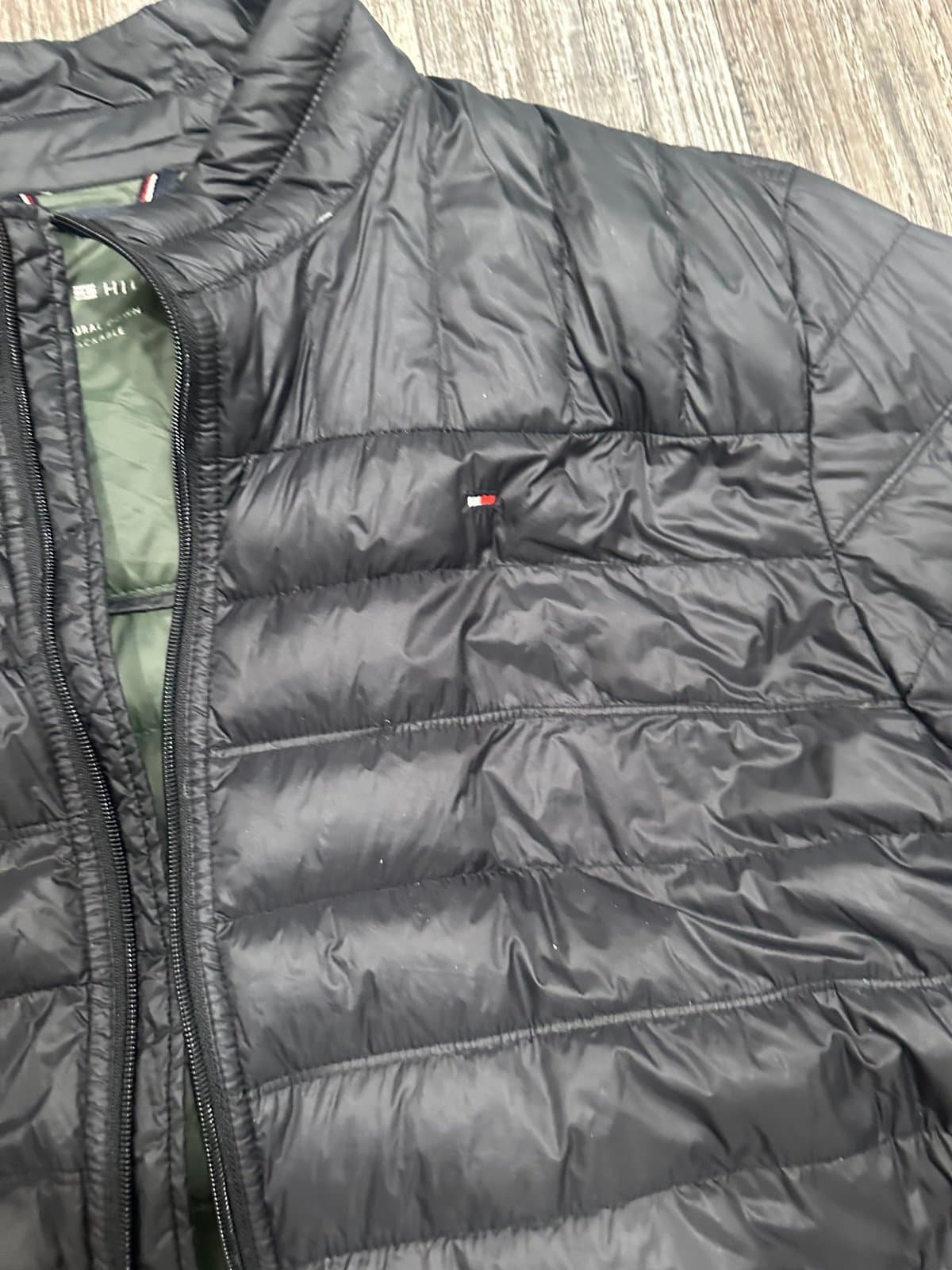 Tommy Hilfiger Men's Packable Down Quilted Puffer Jacket - Thumbnail 2