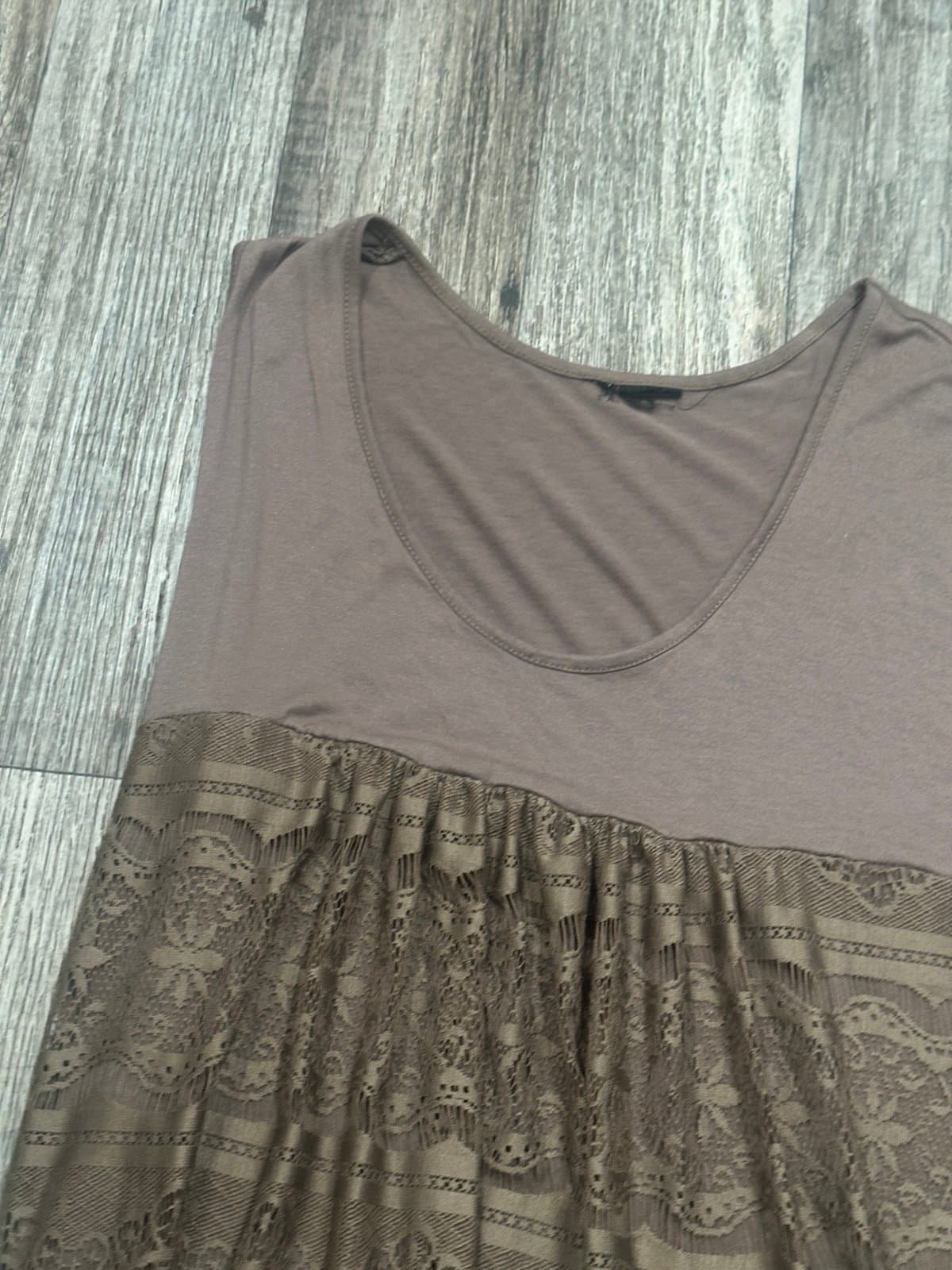 Sleeveless Lace Overlay Dress - Thumbnail 5