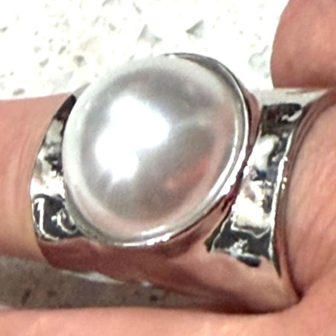Statement Pearl Ring Silver Tone Open Band Adjustable Imitation Pearl Modern New - Thumbnail 5