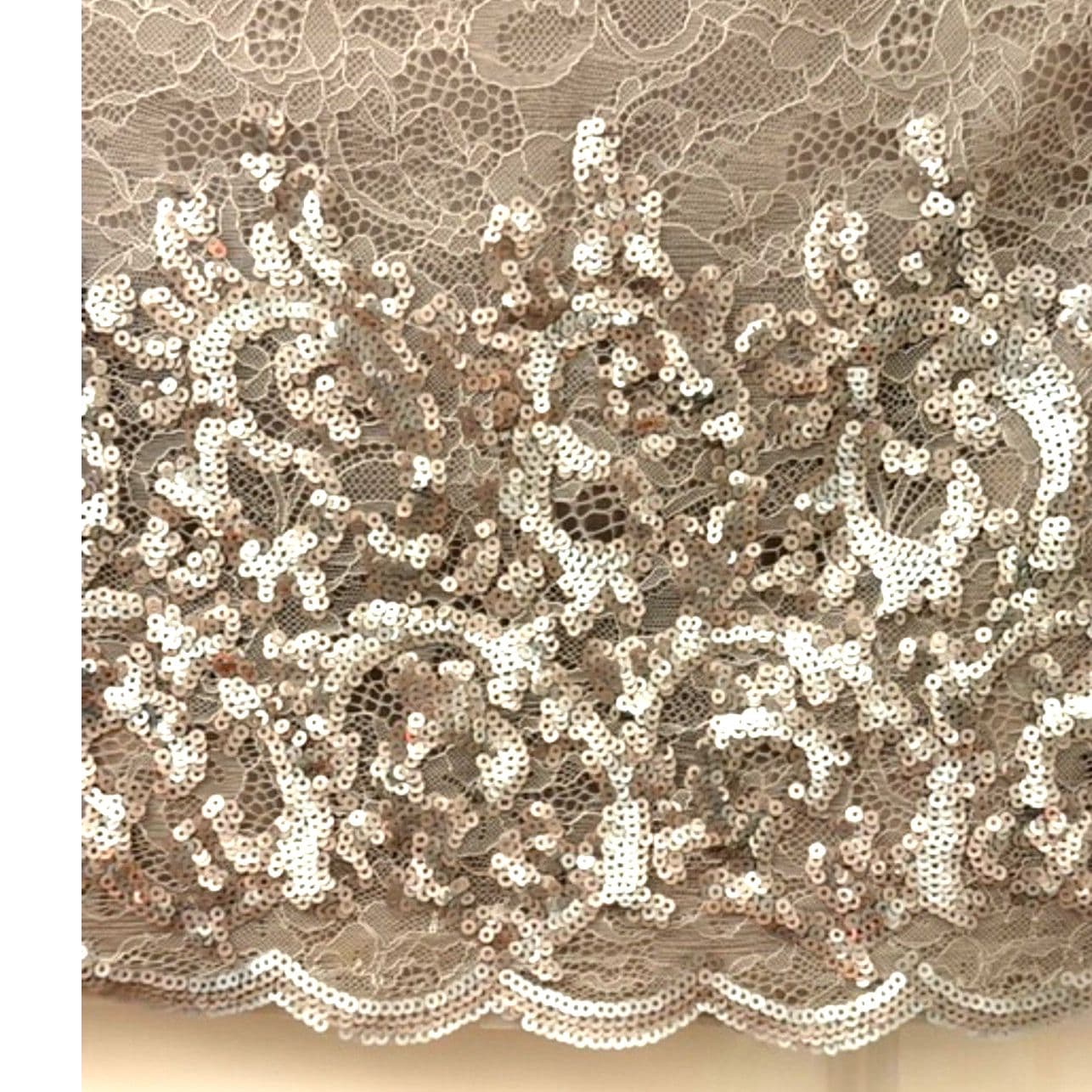 BCBG Max Azria Lace Sequin Skirt Women’s Size (S) Taupe Party Mini Skirt - Thumbnail 3